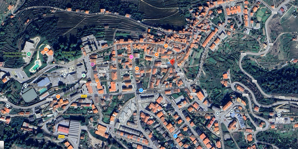 Edifício com 3 Pisos · Tabuaço 31