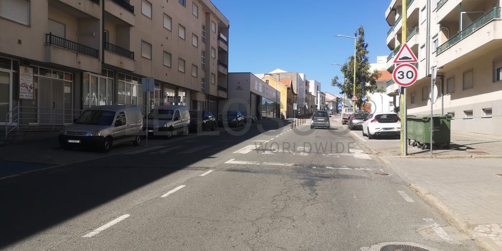 Apartamento T3 com Box · Macedo de Cavaleiros 2