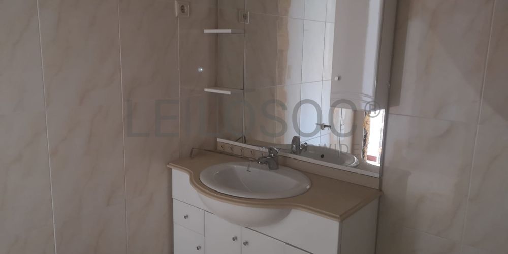 Apartamento T3 com Box · Macedo de Cavaleiros 24