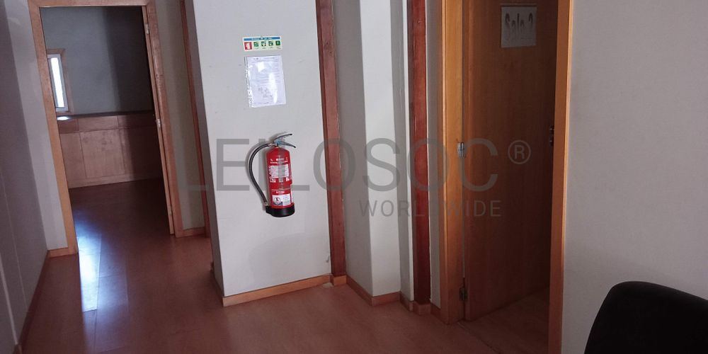 Loja · Azurém, Guimarães 17