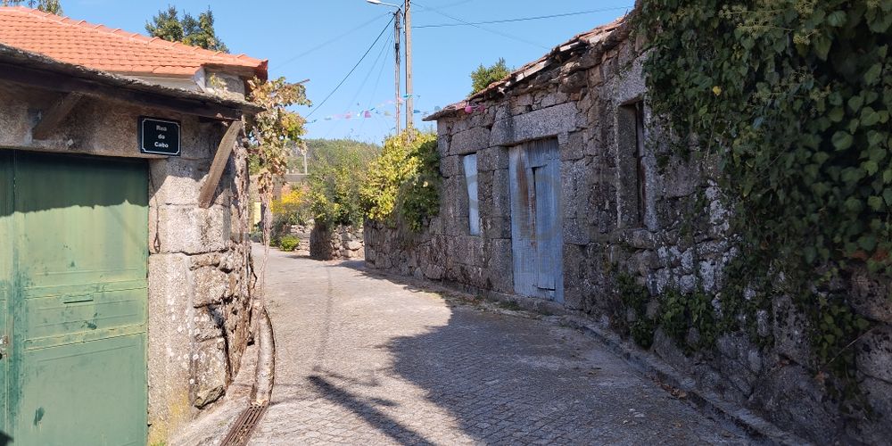 Proporção de 1/5 de Moradia + Terreno · Vila Nova de Paiva 5