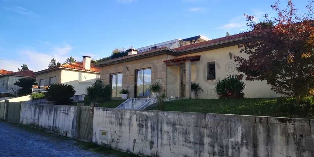 Moradia V3 · Telões, Amarante 7