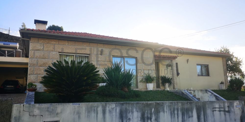 Moradia V3 · Telões, Amarante 3