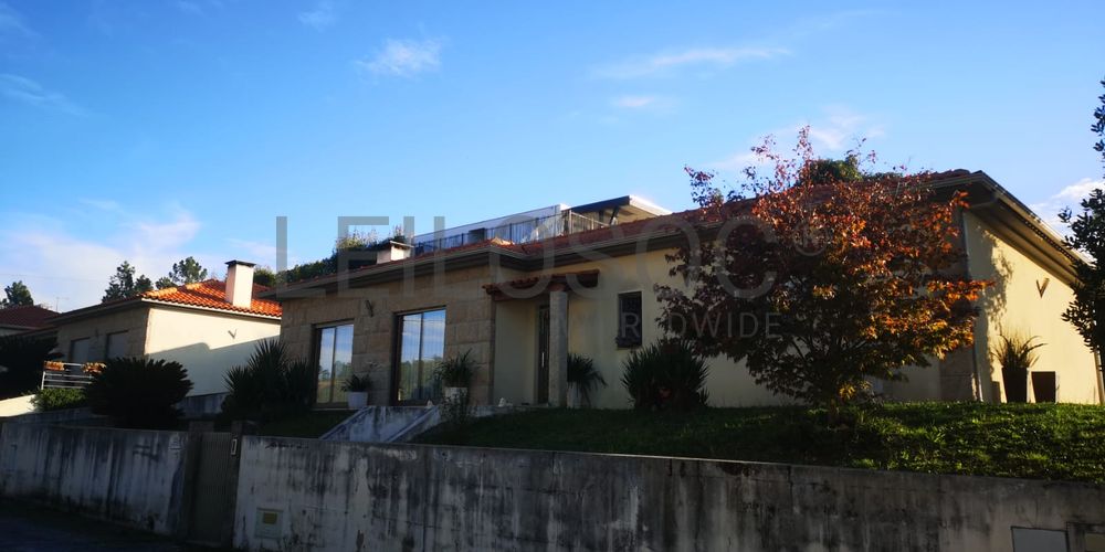 Moradia V3 · Telões, Amarante 9