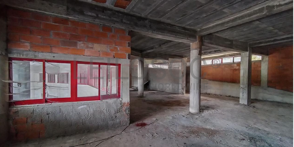 Loja · Mondim de Basto, Vila Real 7