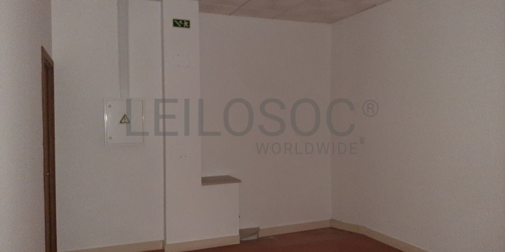 Lojas · Torres Novas, Santarém 24