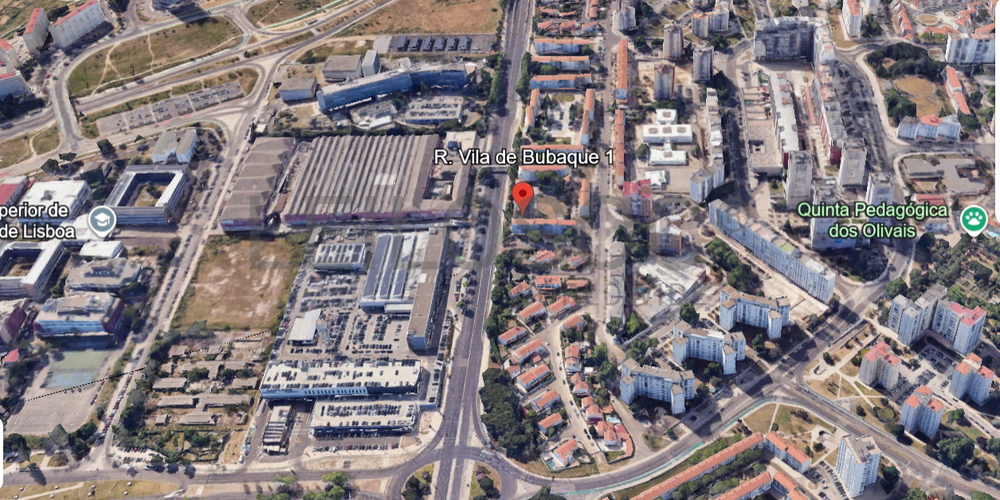 Proporção de 1/4 de Apartamento T3 · Santa Maria dos Olivais, Lisboa 8