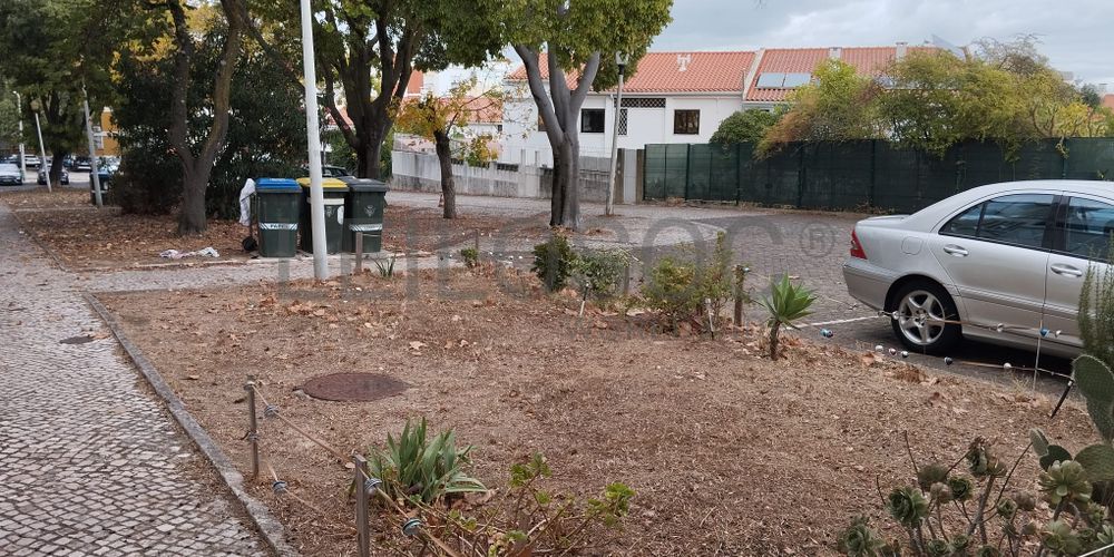 Proporção de 1/4 de Apartamento T3 · Santa Maria dos Olivais, Lisboa 4