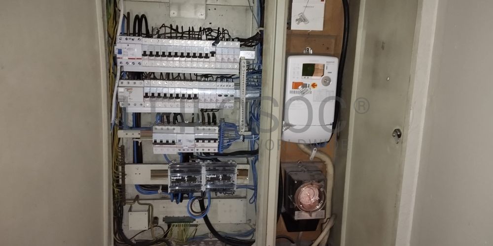 Proporção de 1/2 de Edifício · Setúbal 8