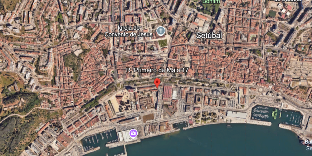 Proporção de 1/2 de Edifício · Setúbal 32