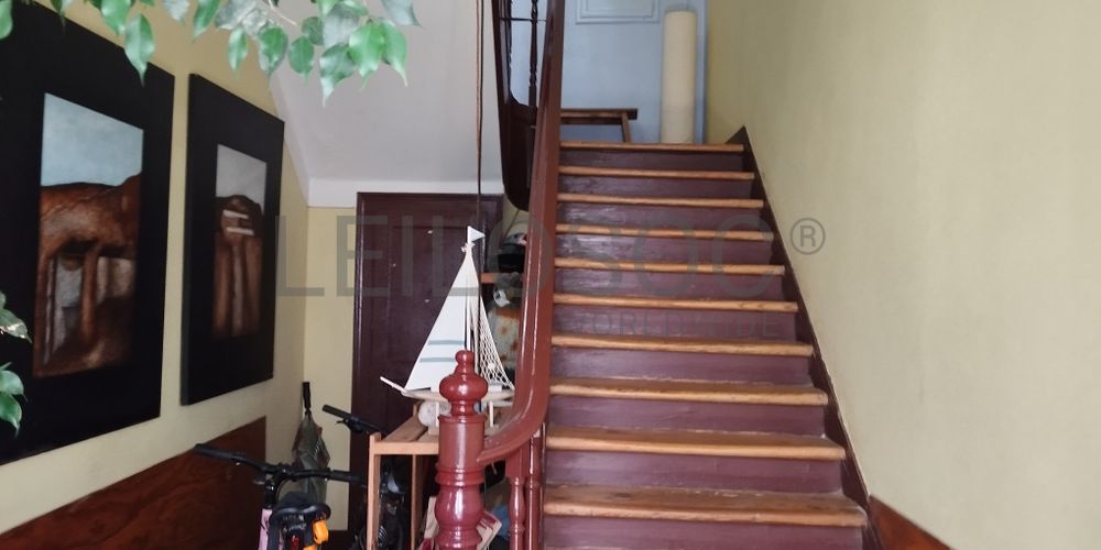 Proporção de 1/2 de Edifício · Setúbal 20