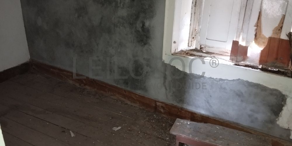 Proporção de 1/2 de Edifício · Setúbal 26