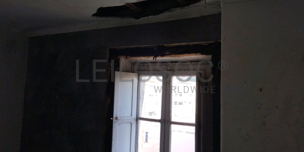 Proporção de 1/2 de Edifício · Setúbal 24