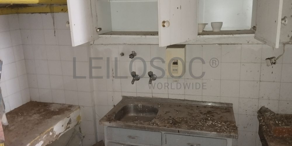 Proporção de 1/2 de Edifício · Setúbal 31