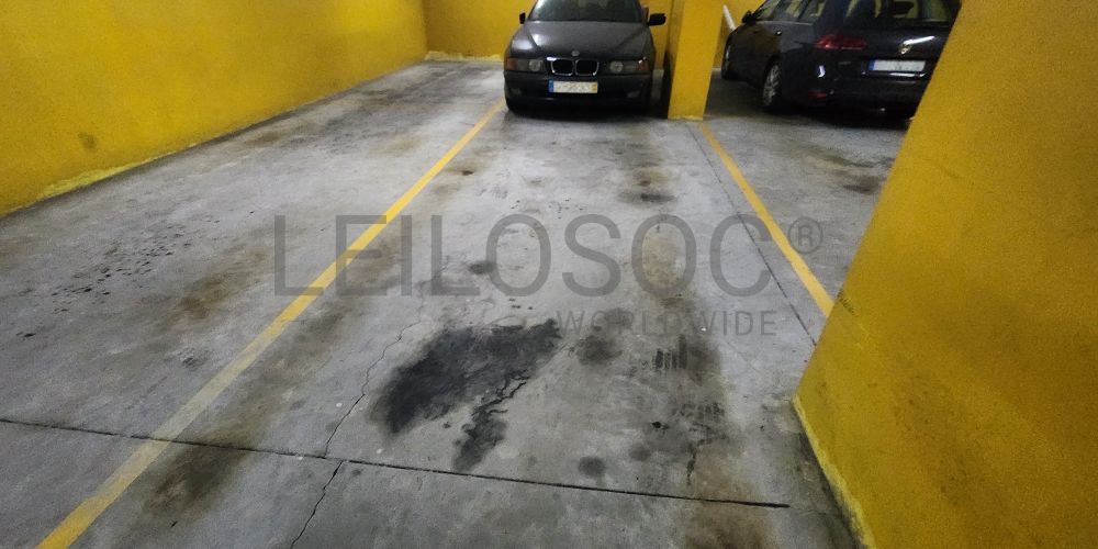 Garagem · Boavista, Porto