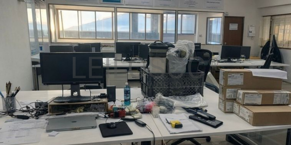 Armazém com 4.928 m² · Arcozelo, Vila Nova de Gaia 15