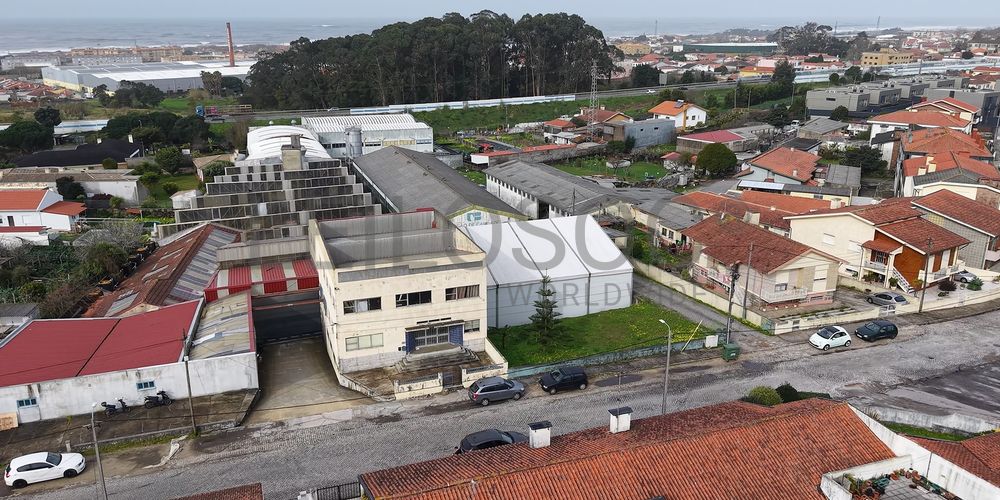 Armazém com 4.928 m² · Arcozelo, Vila Nova de Gaia 5