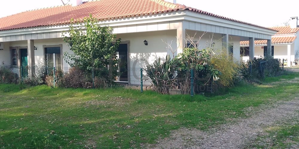 Moradia + Terrenos · Ladoeiro, Idanha-a-Nova