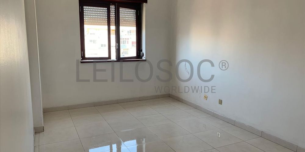 Apartamento T2 · Sintra 4