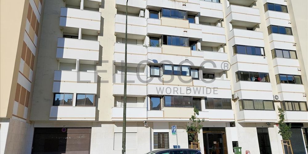 Direito à Raiz de Apartamento T6 · Areeiro, Lisboa 6