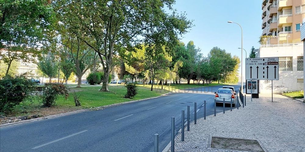 Direito à Raiz de Apartamento T6 · Areeiro, Lisboa 8