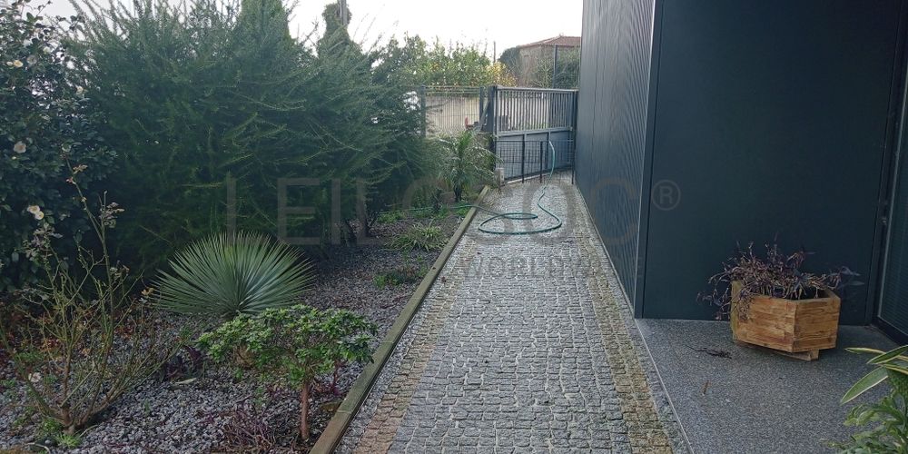 Direito de Superfície de Armazém · Lijó, Barcelos 27