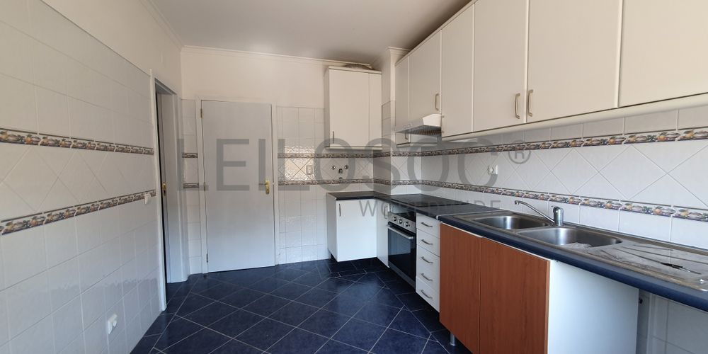 Apartamento T2 · Barreiro, Setubal 11