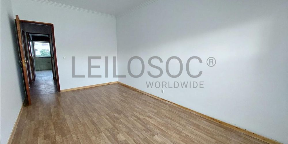 Apartamento T2 · Rio de Mouro, Sintra 13