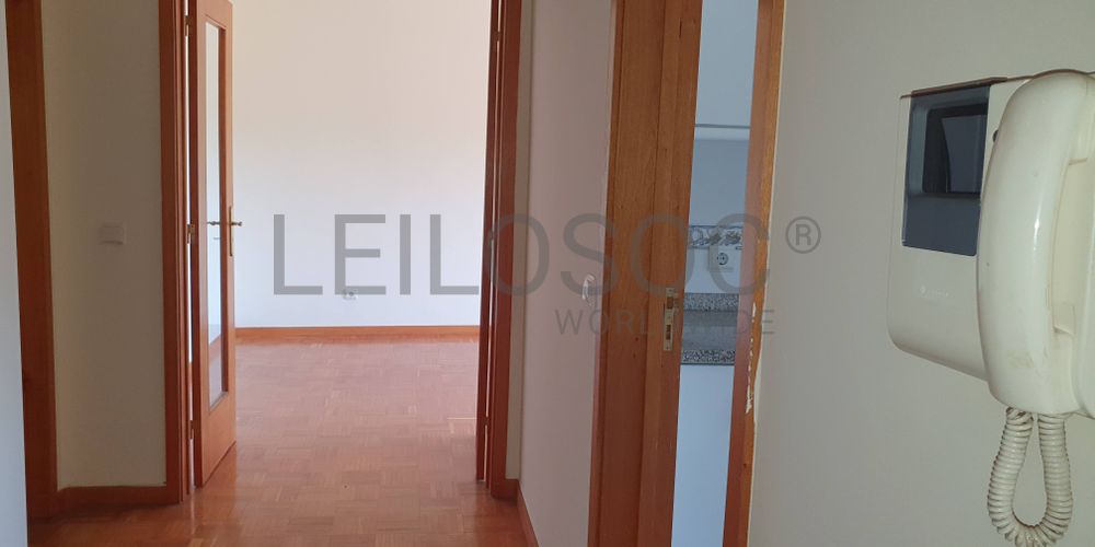Apartamento T2 · Rio Tinto, Gondomar (2/5)