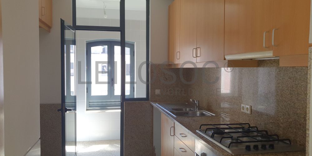 Apartamento T2 · Oliveira do Douro, Gaia 3