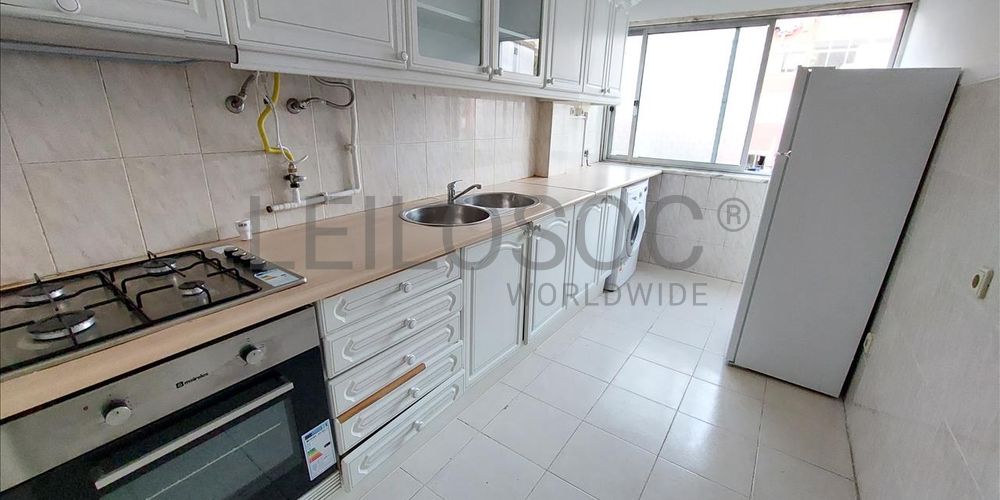 Apartamento T2 · Algueirão-Mem Martins, Sintra (3/5)