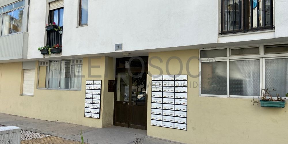 Apartamento T2 · Corroios, Seixal 2