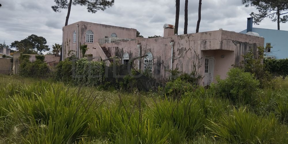 Moradia V4+1 · Corroios, Seixal