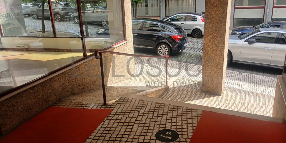 Loja · Vila Nova de Famalicão  3