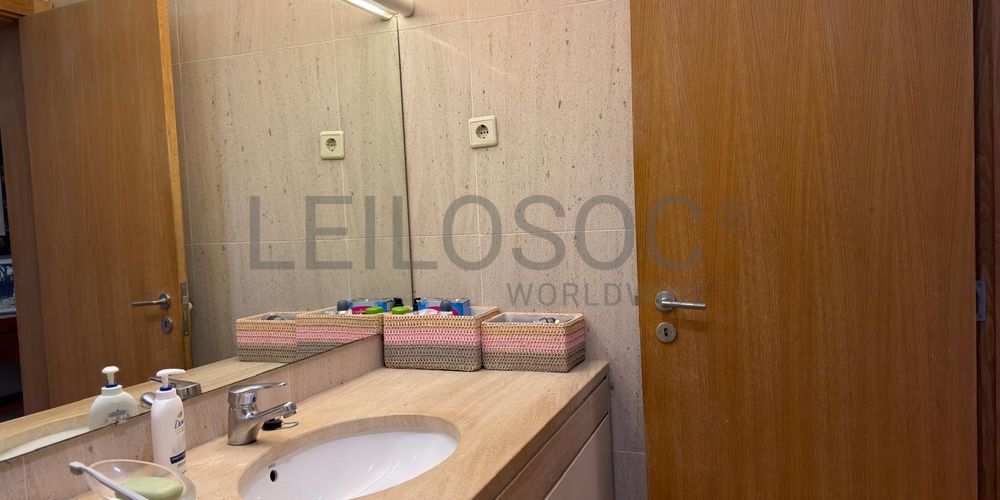 Apartamento T2 + Lugar de Garagem e Arrumos · Boavista, Porto 12