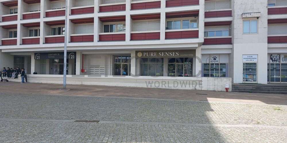 Apartamento T2 + Lugar de Garagem e Arrumos · Boavista, Porto 3