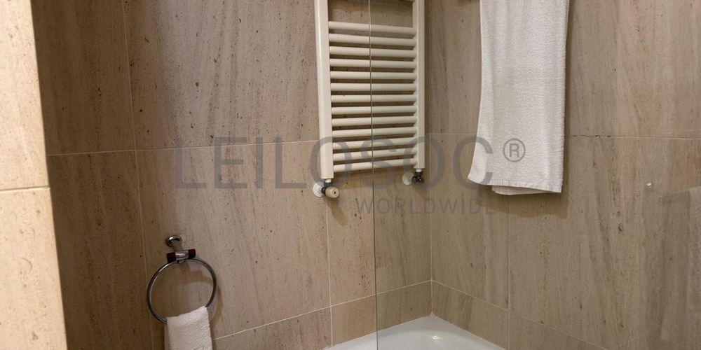 Apartamento T2 + Lugar de Garagem e Arrumos · Boavista, Porto 13