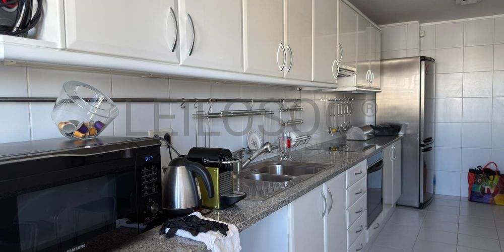 Apartamento T2 + Lugar de Garagem e Arrumos · Boavista, Porto 8