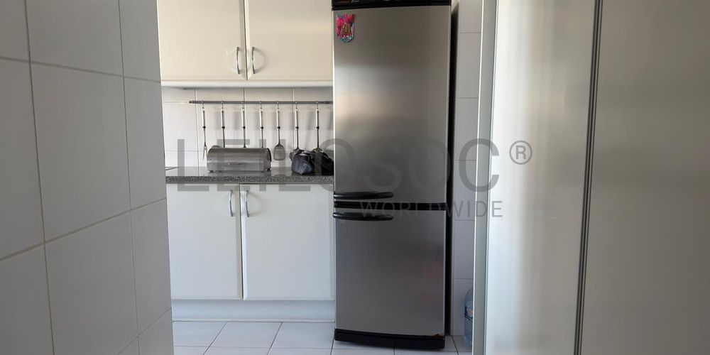 Apartamento T2 + Lugar de Garagem e Arrumos · Boavista, Porto 7
