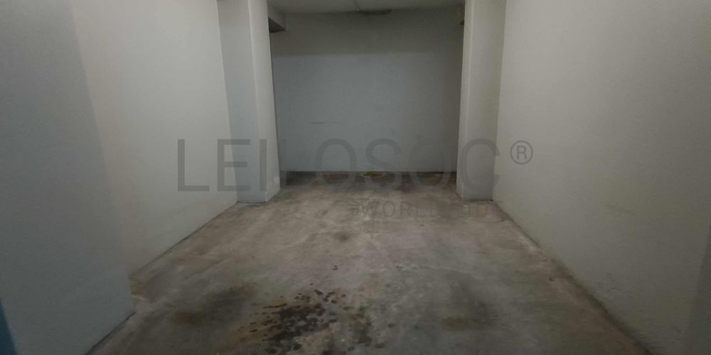 Garagem · Mafamude, Vila Nova de Gaia 4