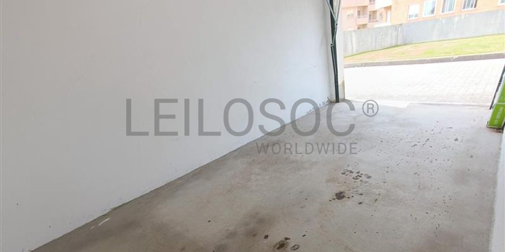 Garagem Box · Mafamude, Vila Nova de Gaia 2